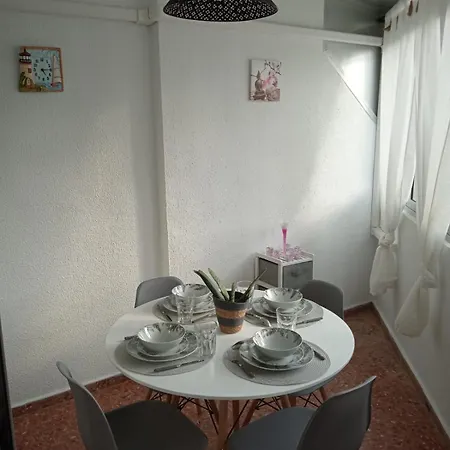 Edificio Gijon newly renovated two-bedroom apartment Benidorm-2