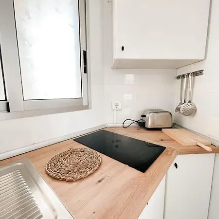 Precioso Apartamento En El Centro De Benidorm-2