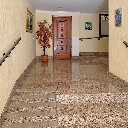 Apartamento con piscina - 2 playas-3
