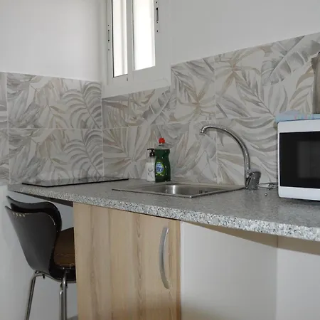 Karola 3C Apt With Pool-3
