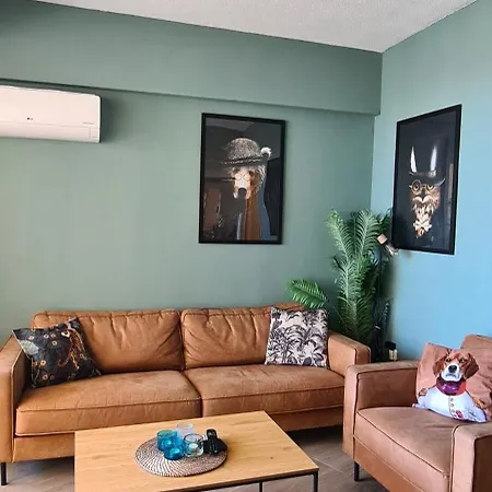 Levante Boutique Apartment In Centre With Seaview-3