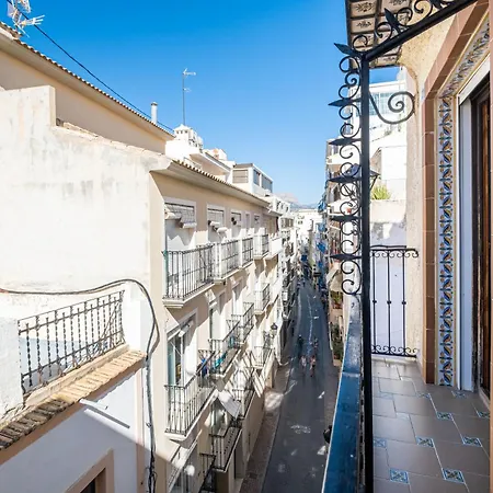 Apartamentos El Castell Benidorm Old-Town-3