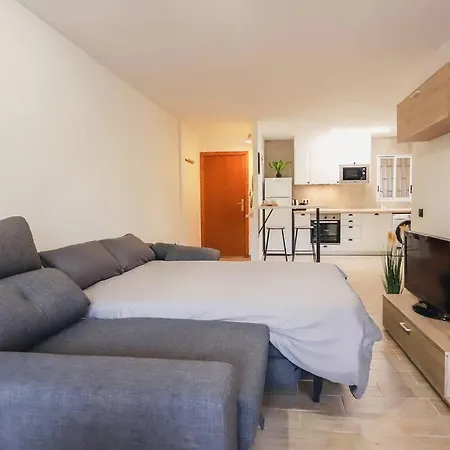 Apartamento entre dos playas-3