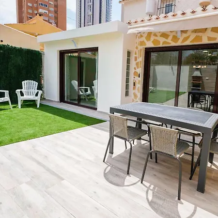 Casa LOMA con terreno privado y parking compartido - a 800m de Playa Poniente-3