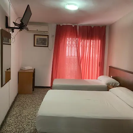 Hotel Iris-2