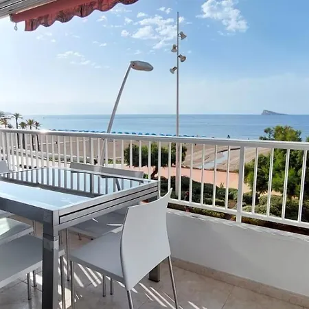 Luxury Primerísima Línea Playa Poniente Benidorm con 6,5 mts de Vistas Frontales al mar y Parking-3