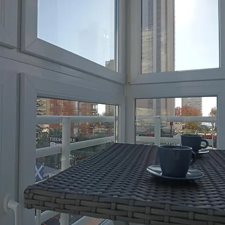 Apartamento a 5 minutos de la playa de Levante-2