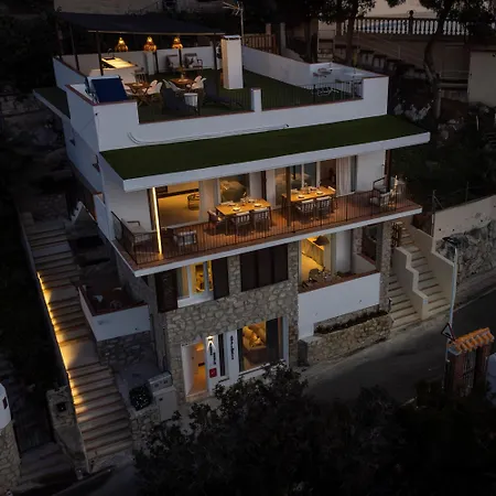 Arenas Beach Apartments-2