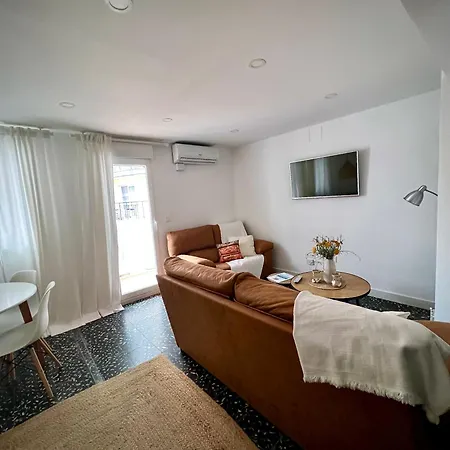 Piso céntrico y cerca de la playa.-3
