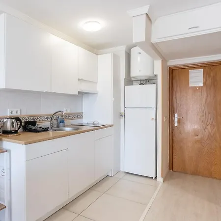 Apartamento Frente al Mar Con Parking-3