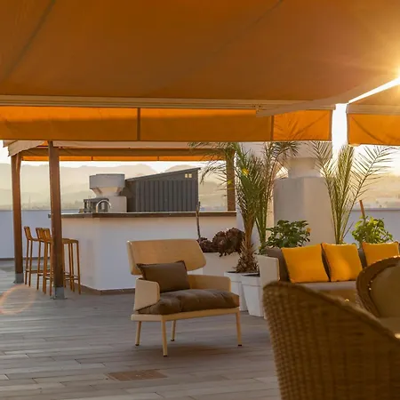 ÁTICO con ENORME TERRAZA y CHILL OUT PARTICULAR-2