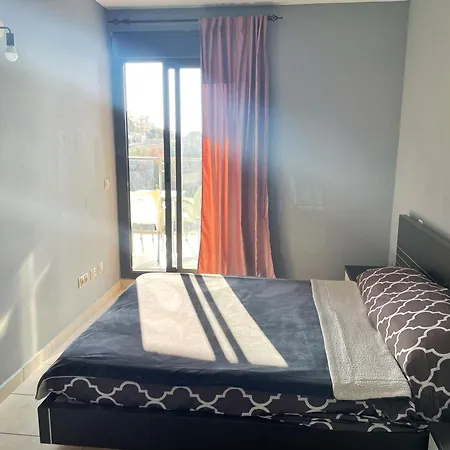 apartamento con buena ubicacion-3