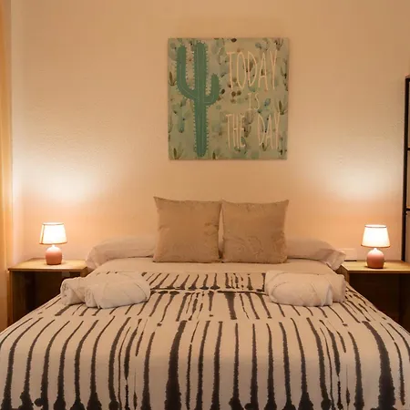 Apartamento En El Centro A Un Minuto De La Playa-3