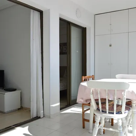 Gemelos2 Loysan Apt. With Pool-3