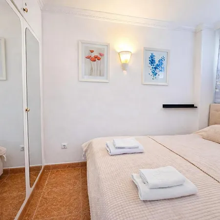 Apartment Sea View II In Rincon De Loix -Free Parking, Wi-Fi, Pool, New Air Conditioning-3