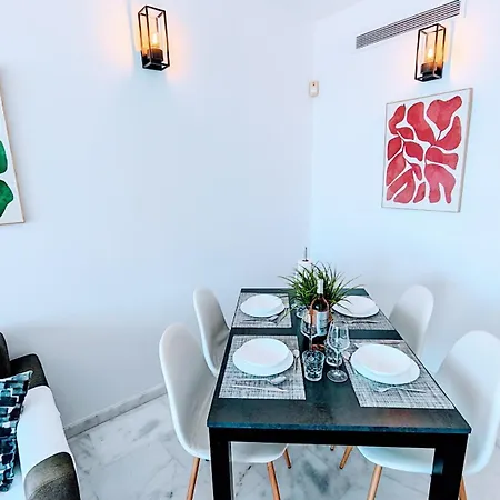 Benidorm Sky 29 - 2-Bedroom Apartment On The 29Th Floor With Sea Views-3