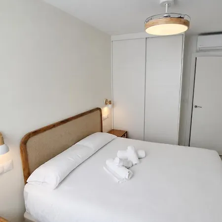 Apartamentos Edf Aurea Y Edf Sarvacho-2