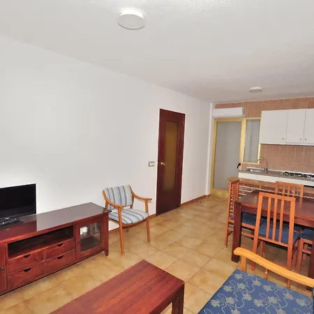 New Trebol Apartments-3