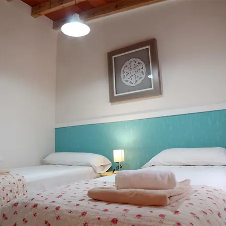 Aplus Apartamentos, Old Town Benidorm-3