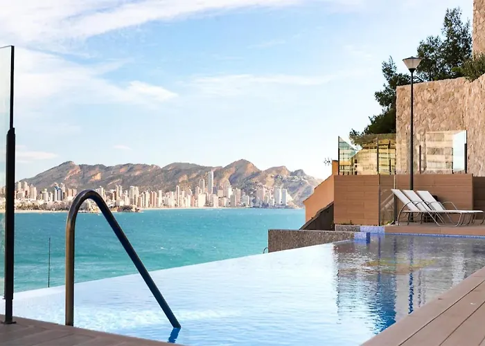 Luxury Apartment With Private Hot Tub By Poniente Beach Benidorm