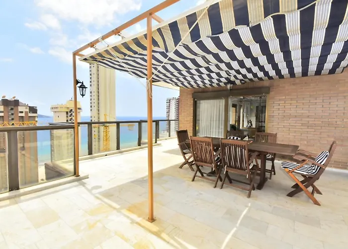 Atico Con Gran Terraza