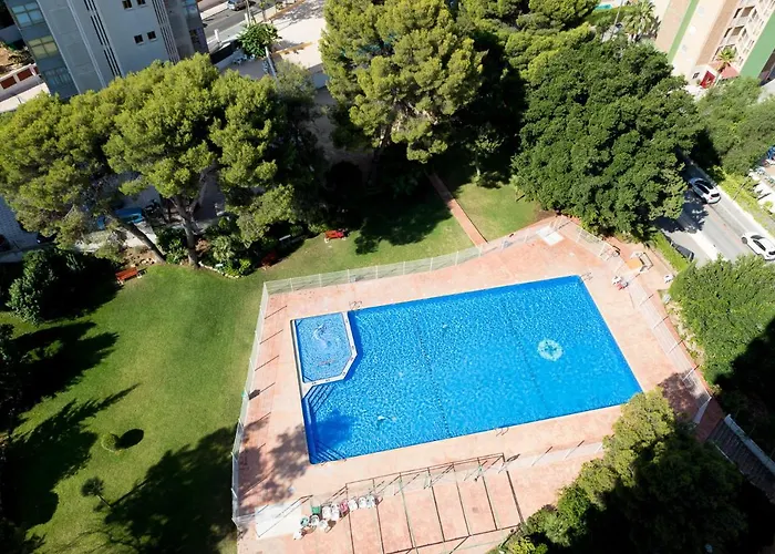 Moonkey - Apto Paris con piscina y parking