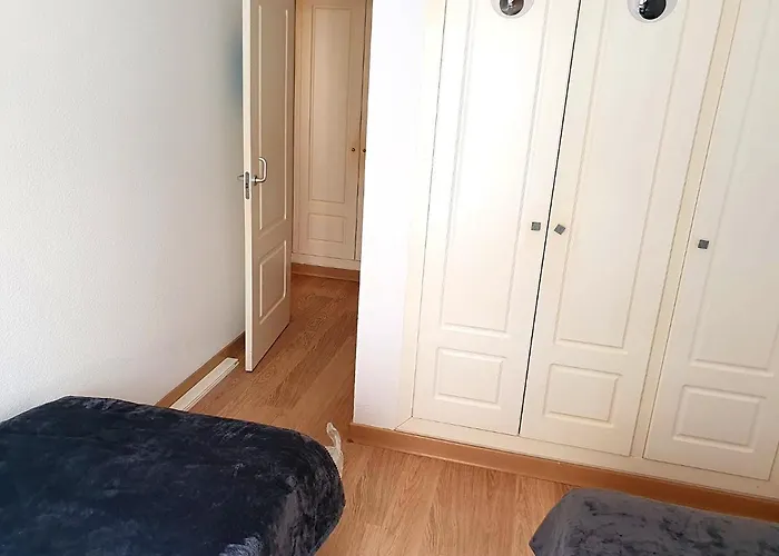Newly Renovated Two Bedrooms In Villa Marina