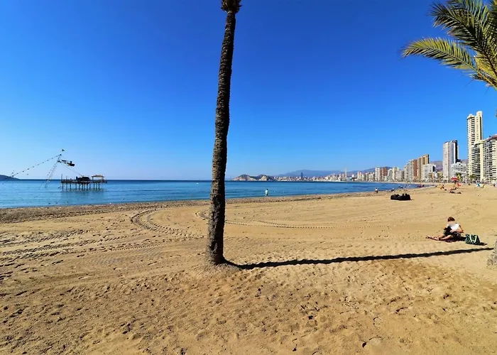 Luxurious 2-Bedroom Apt With Stunning Views, 1St Line On Levante Beach, Benidorm