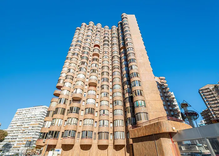 Coblanca 5-15-4 Levante Beach