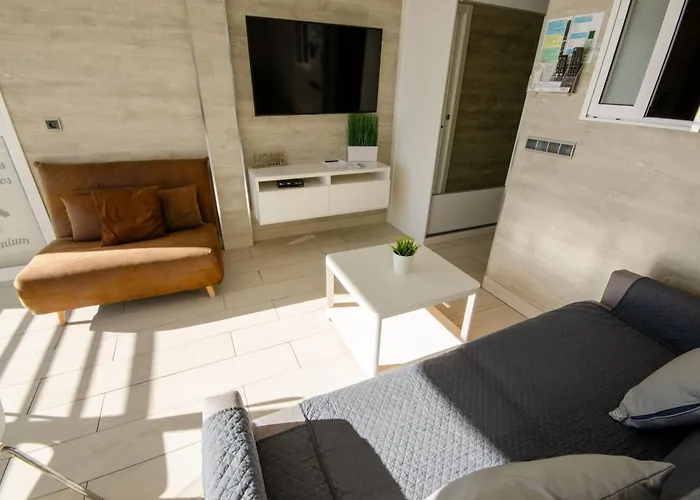Caballos Premium 16-F Levante Beach