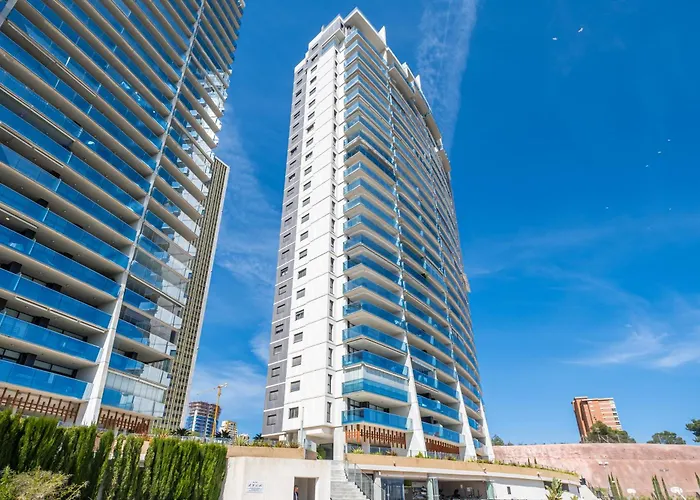 Sunset Drive Resort Apartment 4-8 Poniente Beach