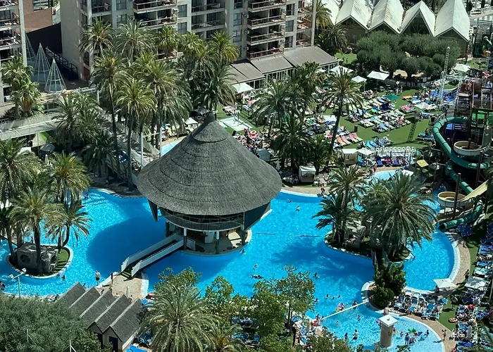 Mira Mar Atrium Beach