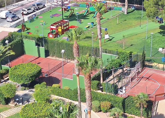 Las Marinas, apartamento muy amplio cerca de playa Poniente