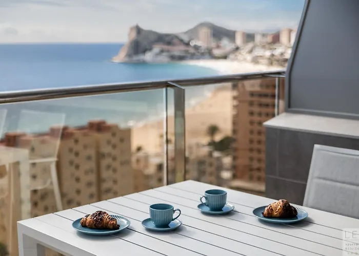 Sunset Cliffs Wellness & Spa By Leo Apartments Benidorm
