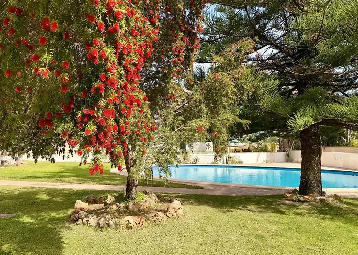 Apartamento Con Vistas Al Mar Y Piscina En La Nina