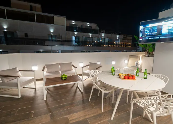 MUNDOBOOKING Centro Levante Benidorm