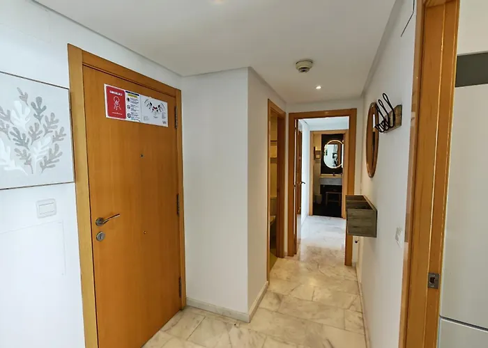 High Rise s - Sea Views - Torre Lugano