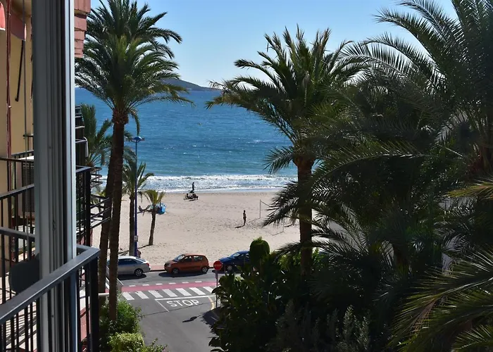 Poniente Turia Trg