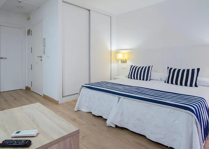 Apartamentos La Mar