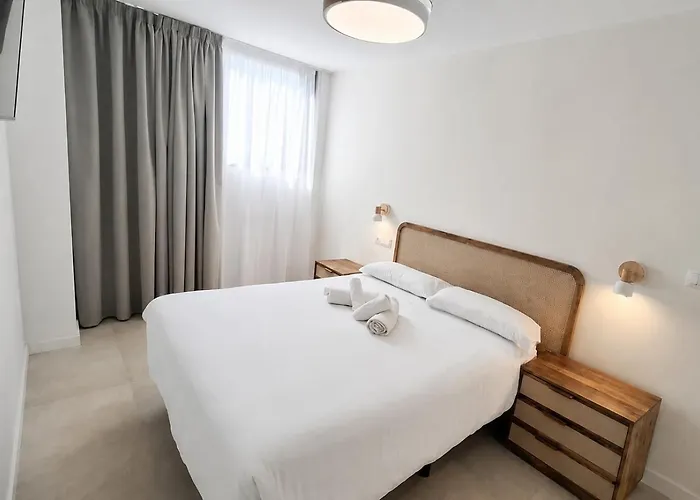Apartamentos Edf Aurea Y Edf Sarvacho